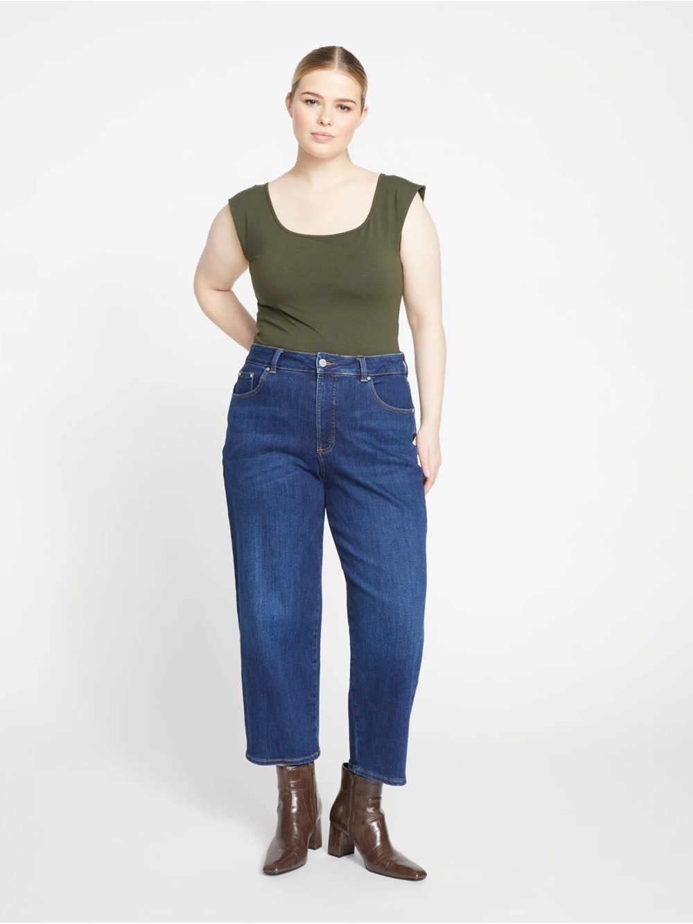 UNIVERSAL STANDARD Straight Leg Stretch Jeans